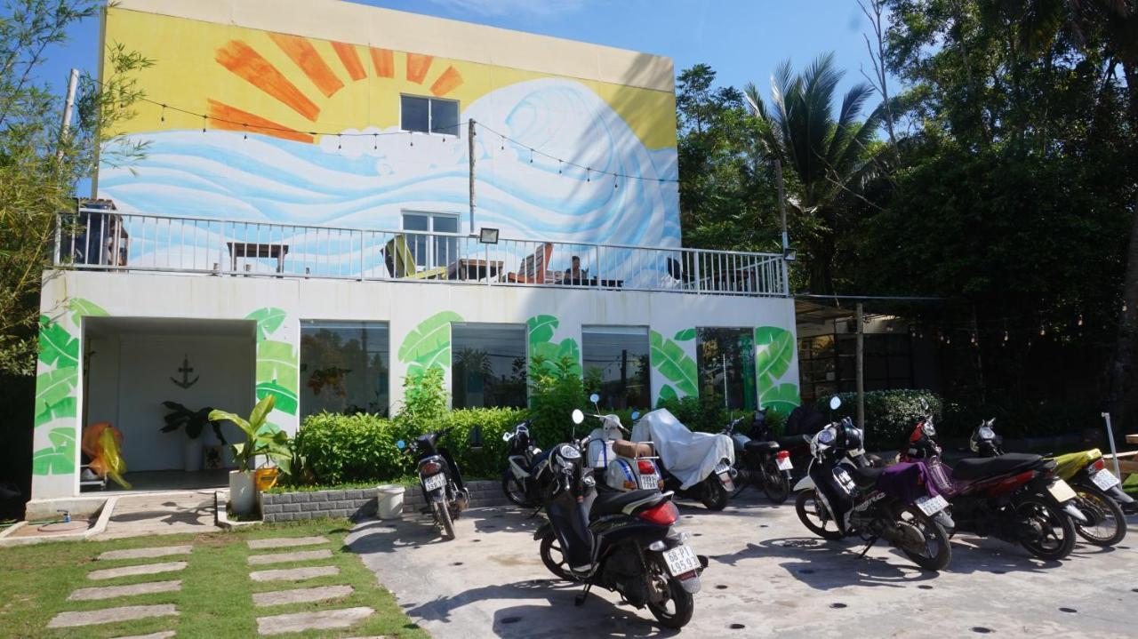 Emis Hotel Phu Quoc Buitenkant foto